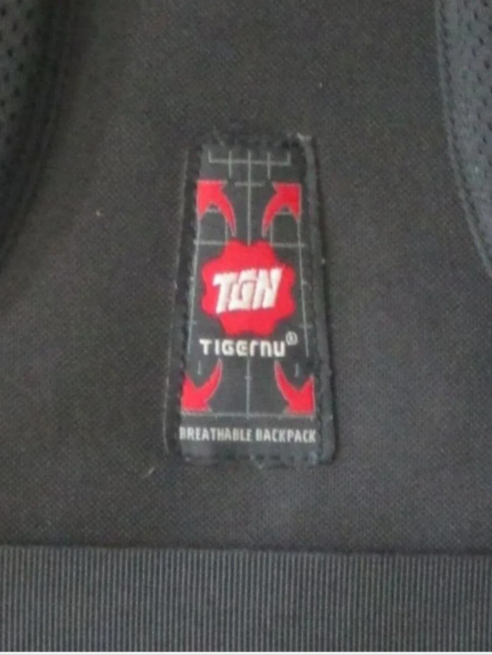 TIGERNU LAPTOP BACKPACK